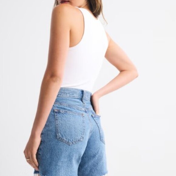 Abercrombie & Fitch High Rise Loose Short Curve Love 25 - Picture 10 of 11